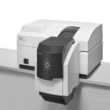 اسپکتروفتومتر UV-Visible مدل Cary 7000