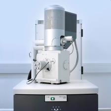 میکروسکوپ الکترونی روبشی SEM مدل Nova200 NanoLab