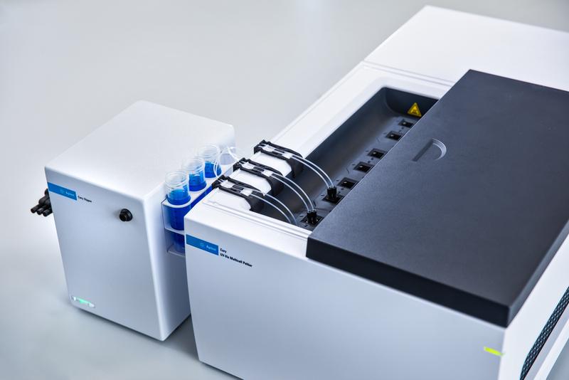 Spectrophotometer 'Agilent Cary 3500 UV-Vis' | IPROS GMS